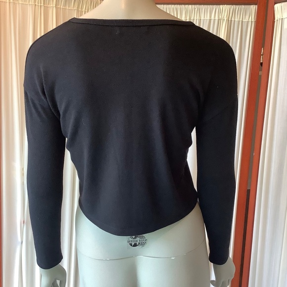 Brandy Melville Black Long Sleeve Crop Top One Size - Picture 4 of 6
